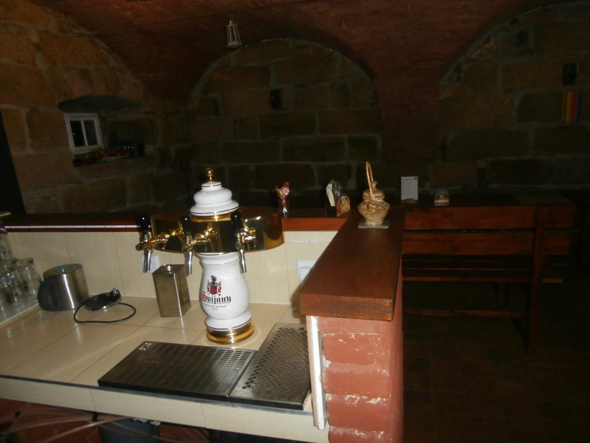 Penzion Zemanuv Dvur Bozanov Bagian luar foto